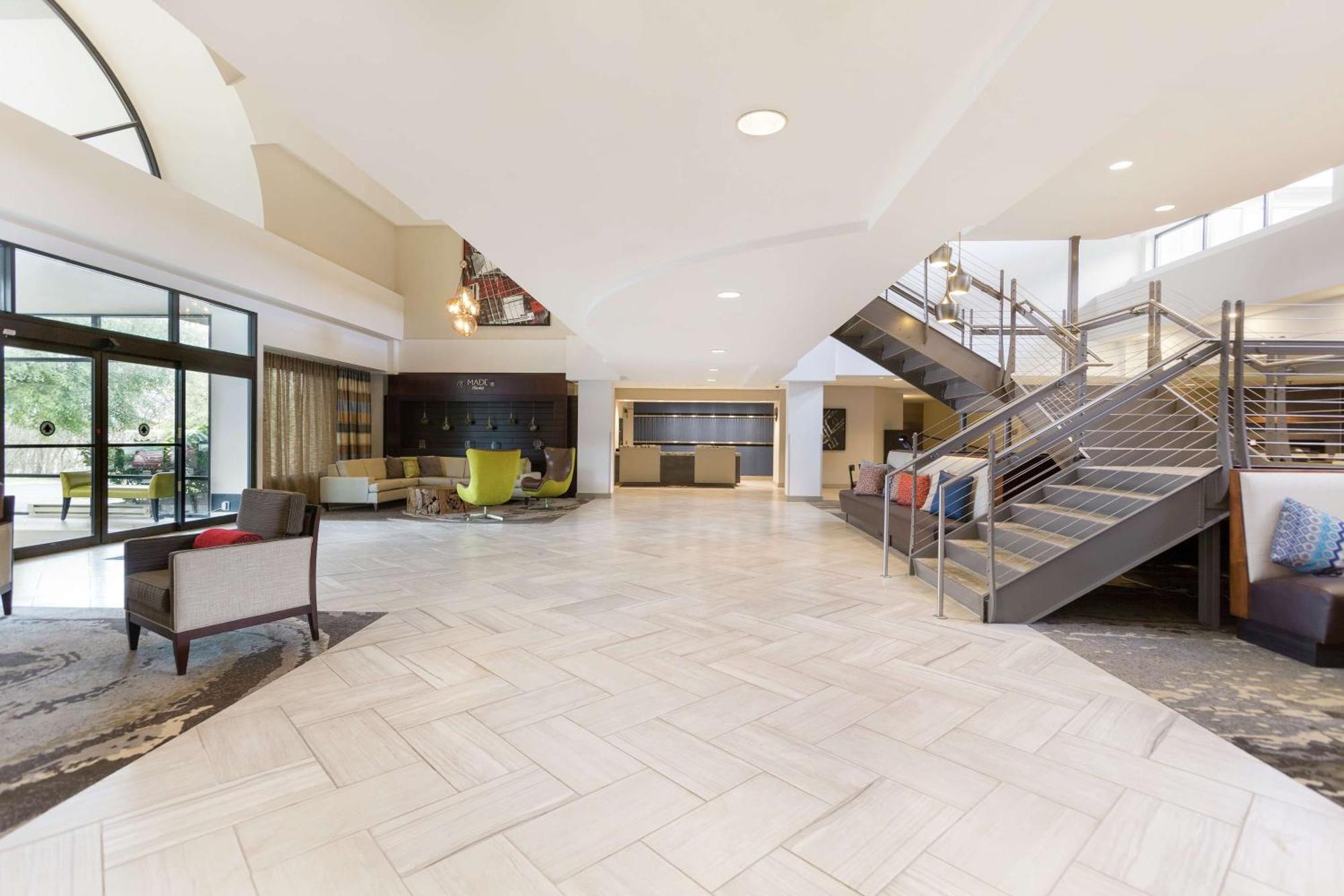 Doubletree Suites By Hilton Nashville Airport Exterior photo